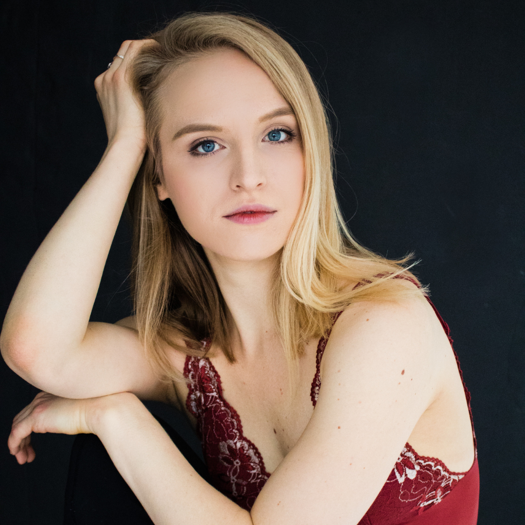 Heather, professional dancer and The Healthy Dancer member